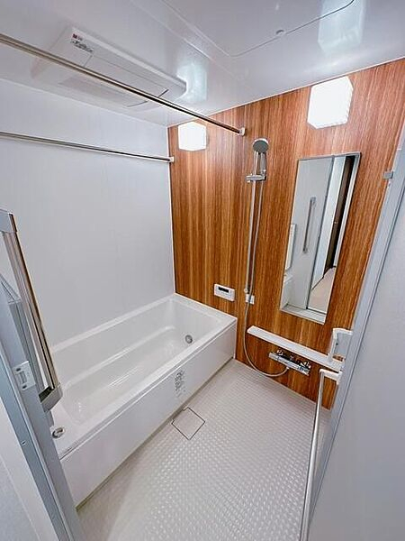 バス・シャワールーム　別部屋参考写真