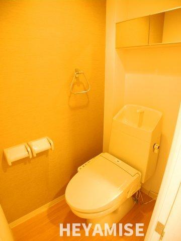トイレ　※同間取りの別の階のお部屋の写真です※
