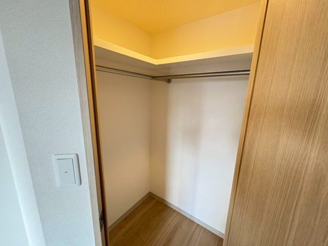 収納　プレサンス栄ライズ