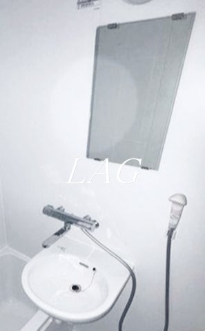 洗面設備　洗面台です。