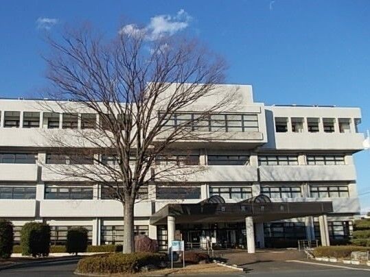 役所　吉見町役場（役所）まで980m