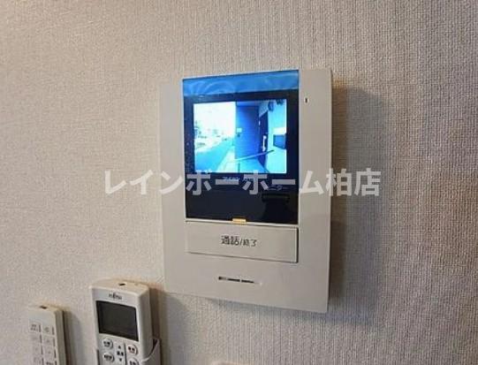 セキュリティ　モニター付きインターホンです