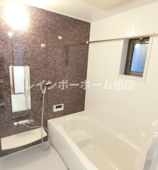 バス・シャワールーム　日々の暮らしに欠かせないお風呂です