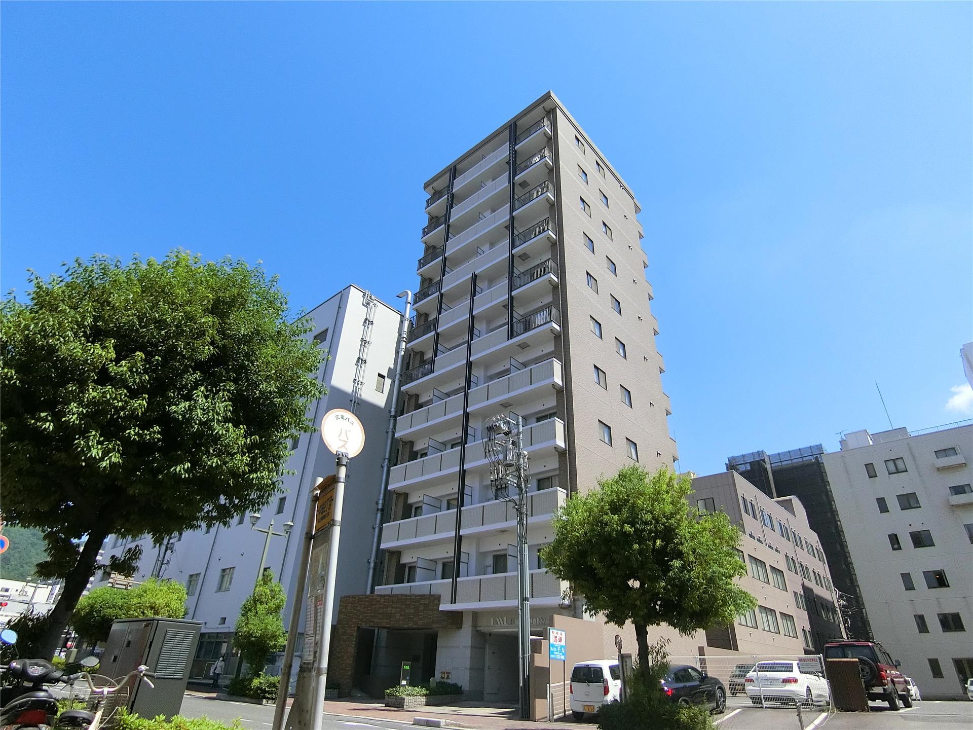 建物外観　2006年築　ルネス呉中央