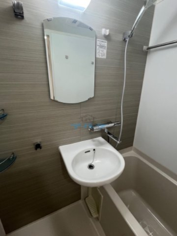 洗面設備　同仕様