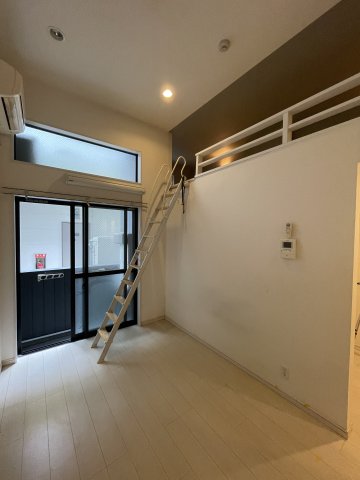 居室・リビング　おしゃれな居間です