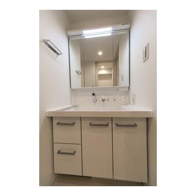 洗面設備　☆嬉しい独立洗面台☆