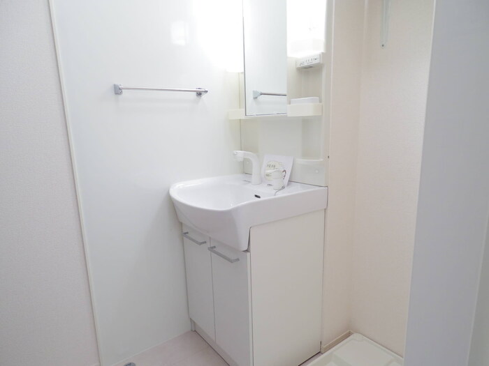 洗面設備　洗髪洗面化粧台