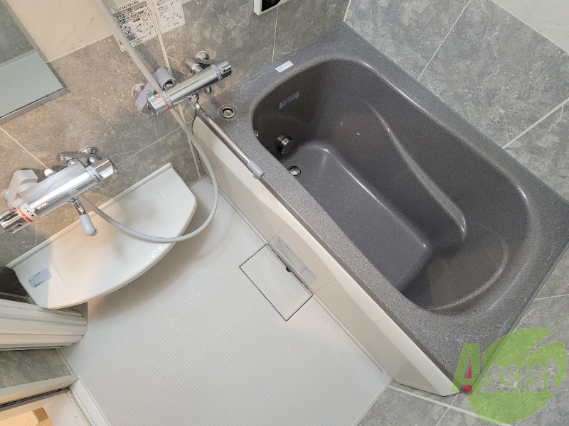 バス・シャワールーム　お風呂はまるでホテルのように綺麗でゆっくり入りたくなります。