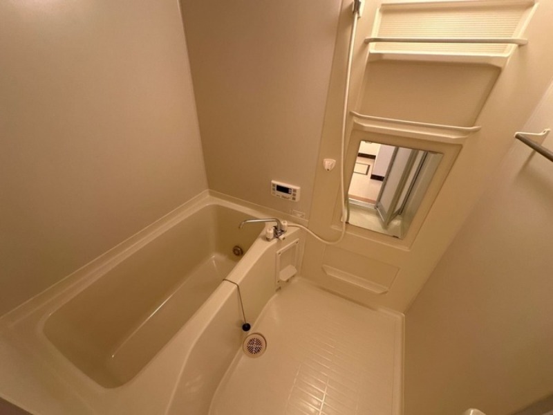 バス・シャワールーム　図面と現状に相違がある場合には現状を優先