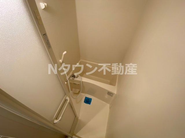 バス・シャワールーム　ゆったり過ごせるお風呂です