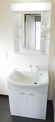 洗面設備　※床色変更になる可能性あり