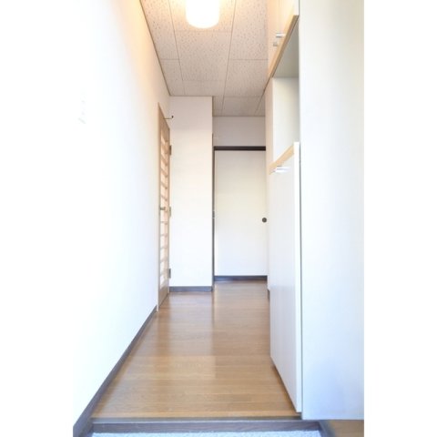 玄関　現況優先です。