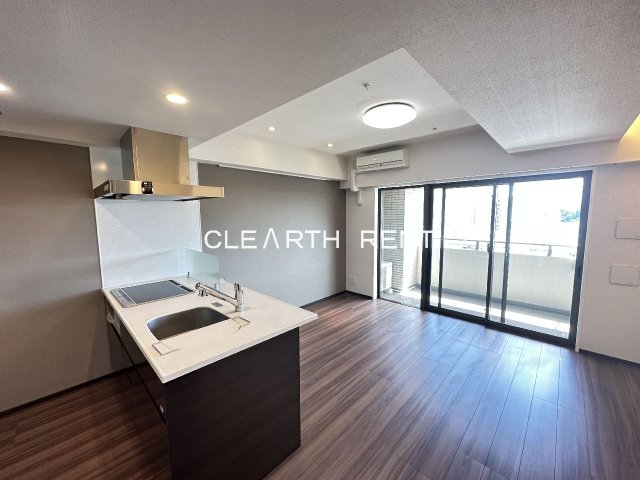 居室・リビング　南向きリビングルーム/日当たり良好