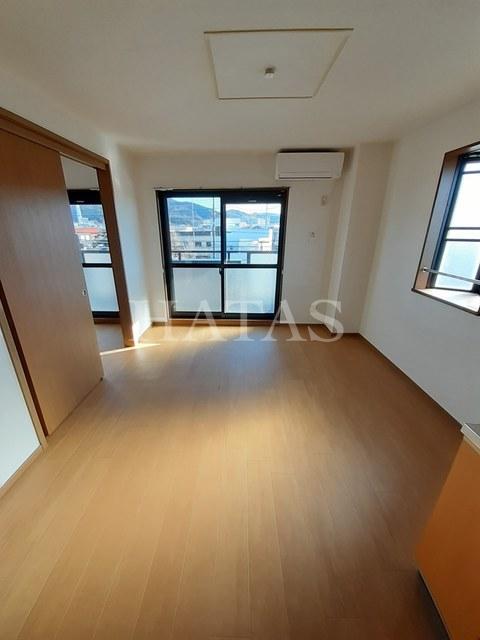 居室・リビング　同型タイプです。