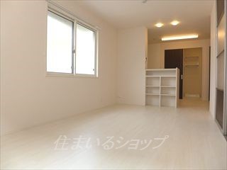 居室・リビング　人気の対面キッチン・エアコン付き