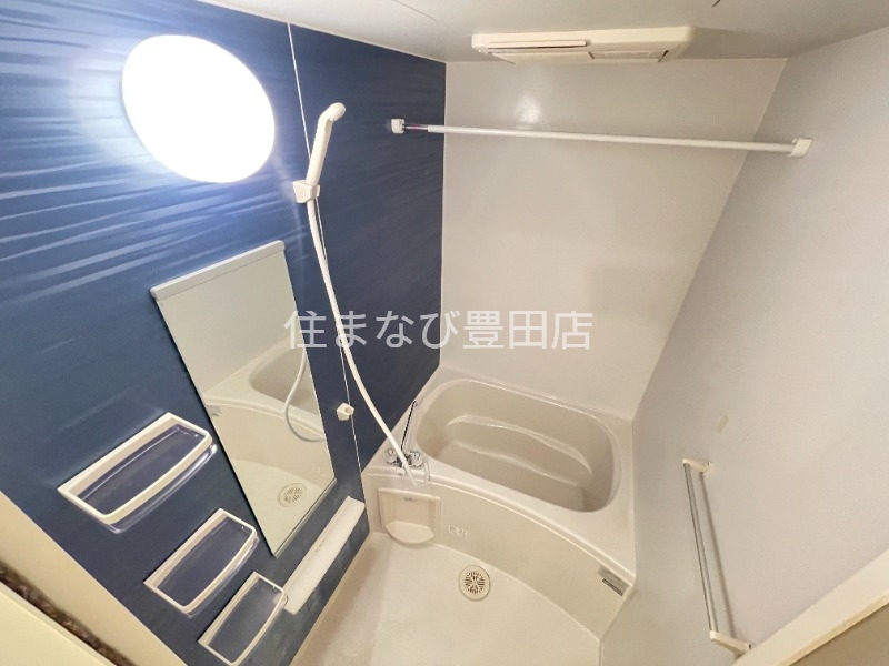 バス・シャワールーム　同型別部屋写真