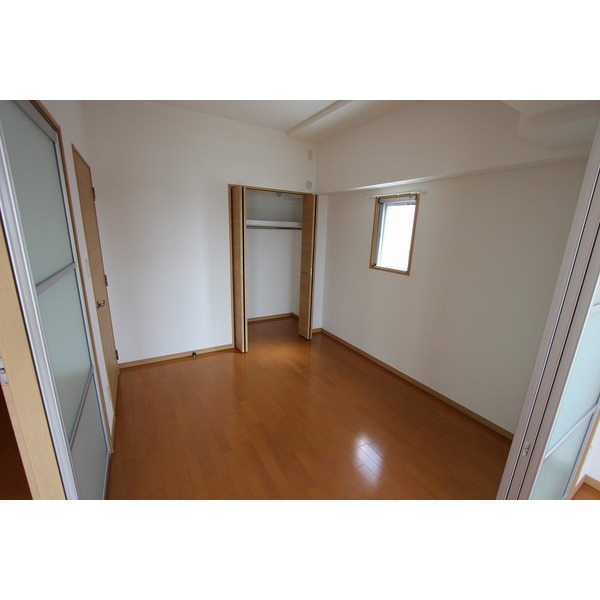 その他部屋・スペース　☆洋室５．６帖☆