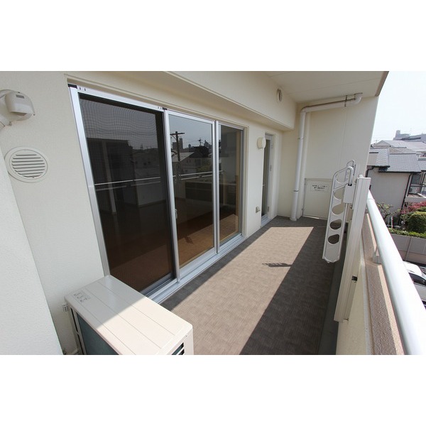 バルコニー　バルコニー