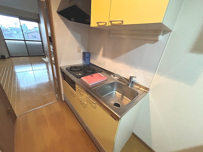 キッチン　別号室・参考写真（実際のお部屋とは異なります）