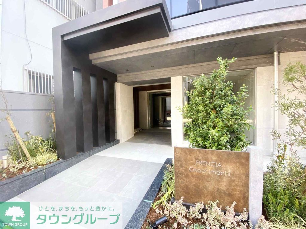 エントランス　エントランス