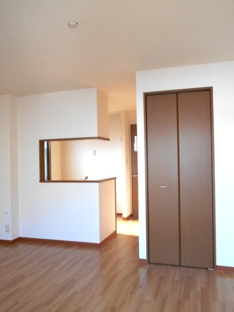 居室・リビング　※別室の参考写真の為、現況優先です。