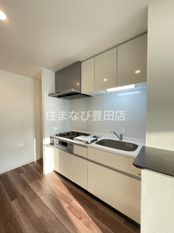 キッチン　別部屋写真