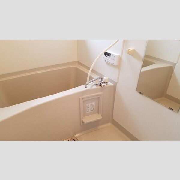 バス・シャワールーム　浴室