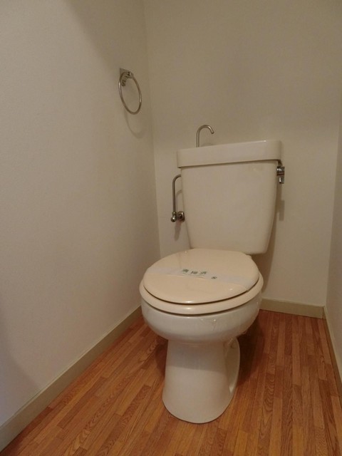 トイレ　【トイレ】バストイレ別