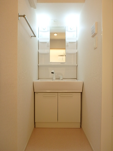 洗面設備　図面と現状に相違がある場合には現状を優先．．．