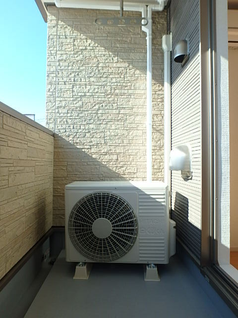 バルコニー　図面と現状に相違がある場合には現状を優先．．．