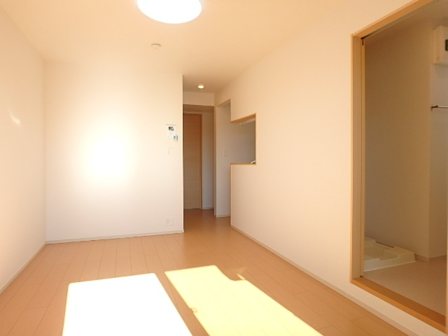 居室・リビング　図面と現状に相違がある場合には現状を優先．．．