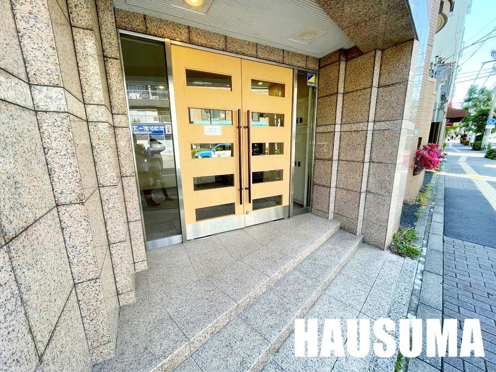 エントランス　エントランス