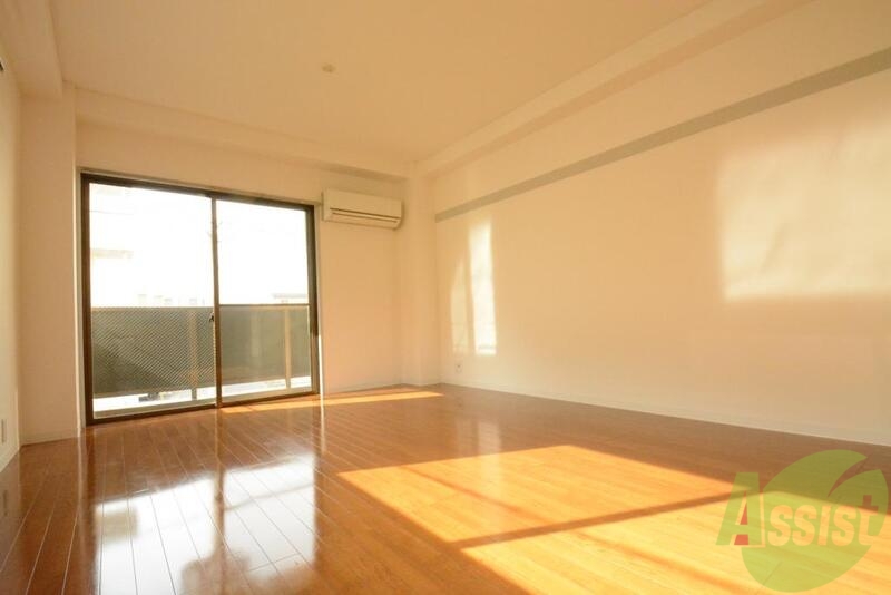 その他部屋・スペース　大き目のベッドを置いても十分スペースがあります！