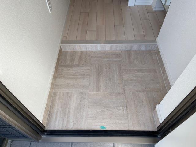 玄関　参考写真