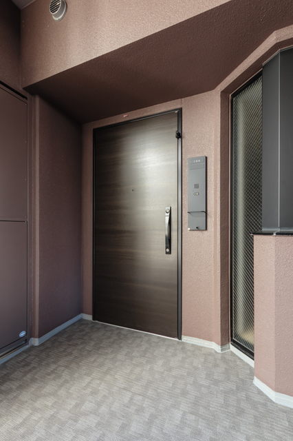 玄関　※写真は同タイプ住戸です。