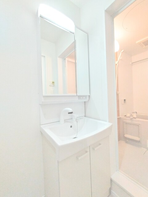 洗面設備　独立洗面台