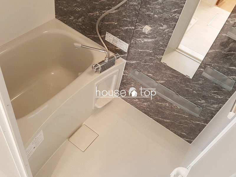 バス・シャワールーム　ゆったりと入浴出来る浴槽です！