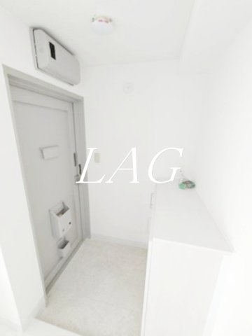 玄関　玄関です。