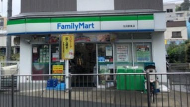 コンビニ　ファミリーマート 生田駅東店（コンビニ）まで1374m
