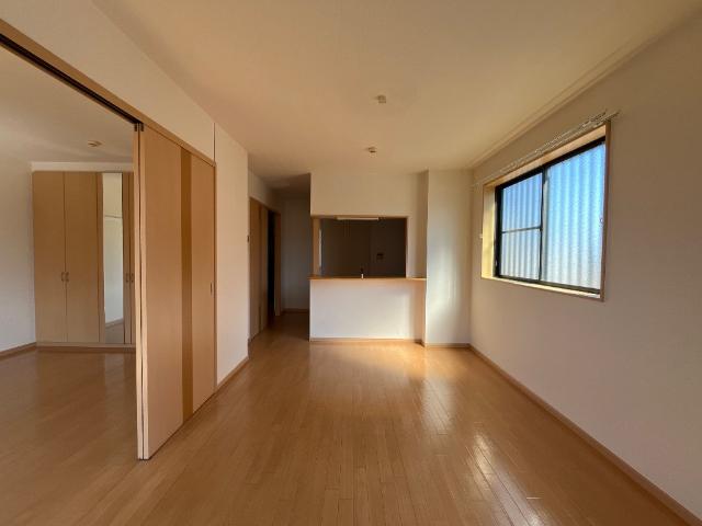 居室・リビング　リビング