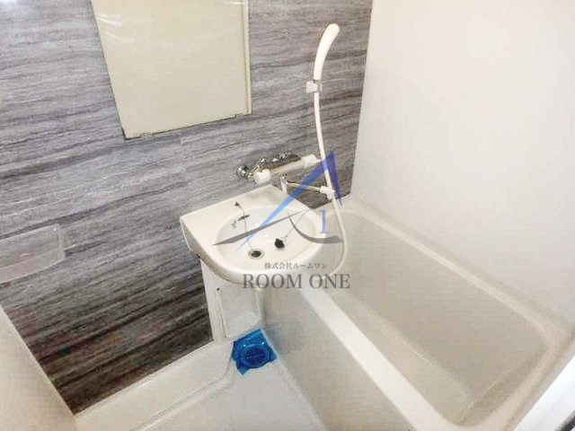 バス・シャワールーム　お風呂です。