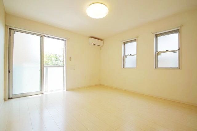 居室・リビング　★お部屋探しはタウンハウジング稲田堤店まで★