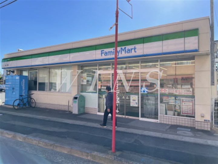 コンビニ　ファミリーマート 堰三丁目店（コンビニ）まで760m