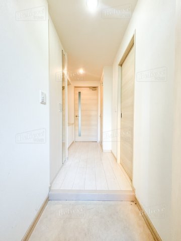 玄関　シューズインクローゼットもあります★