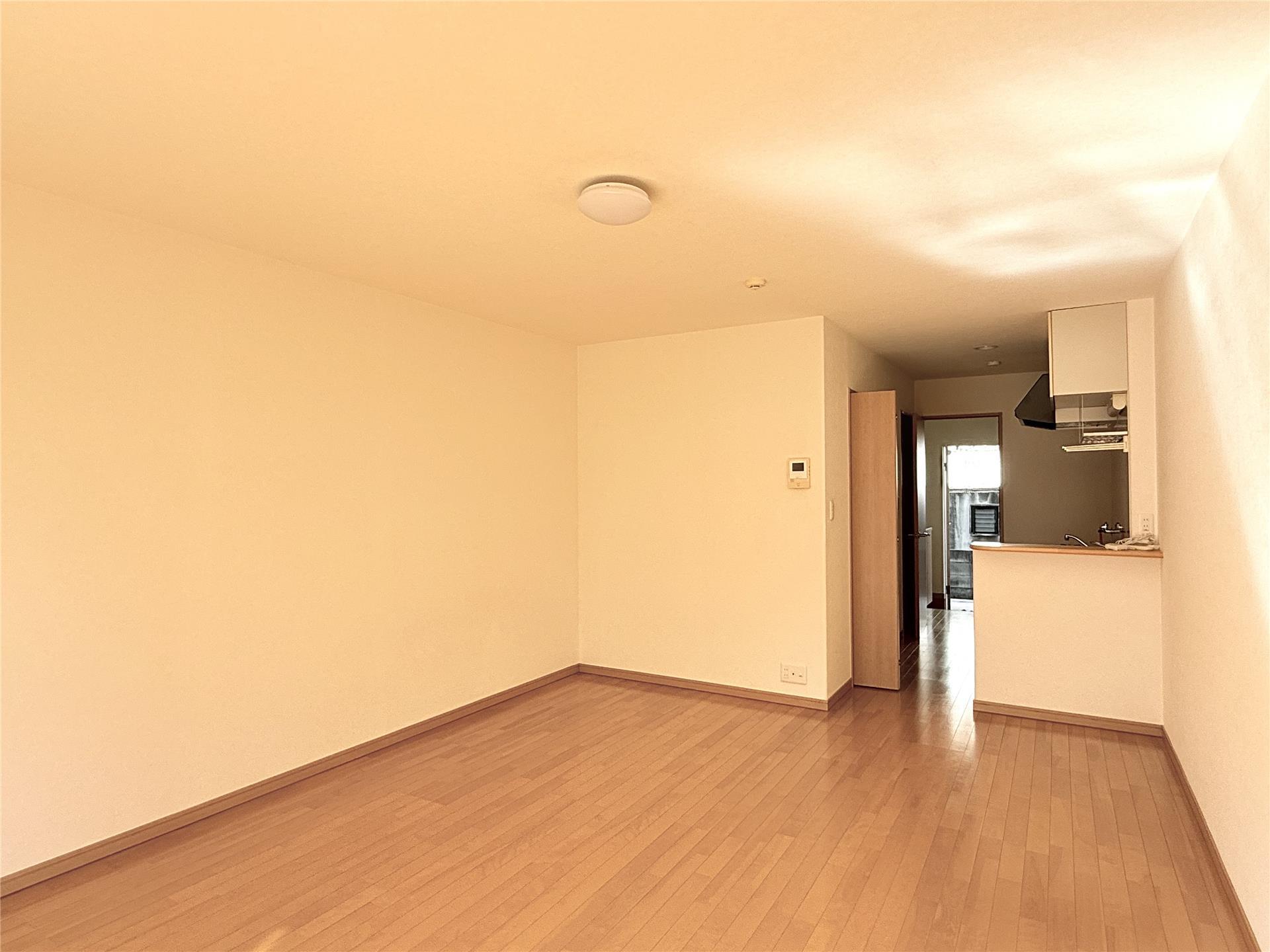 居室・リビング　※同物件別室同タイプの写真です