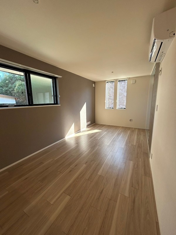 居室・リビング　別部屋写真