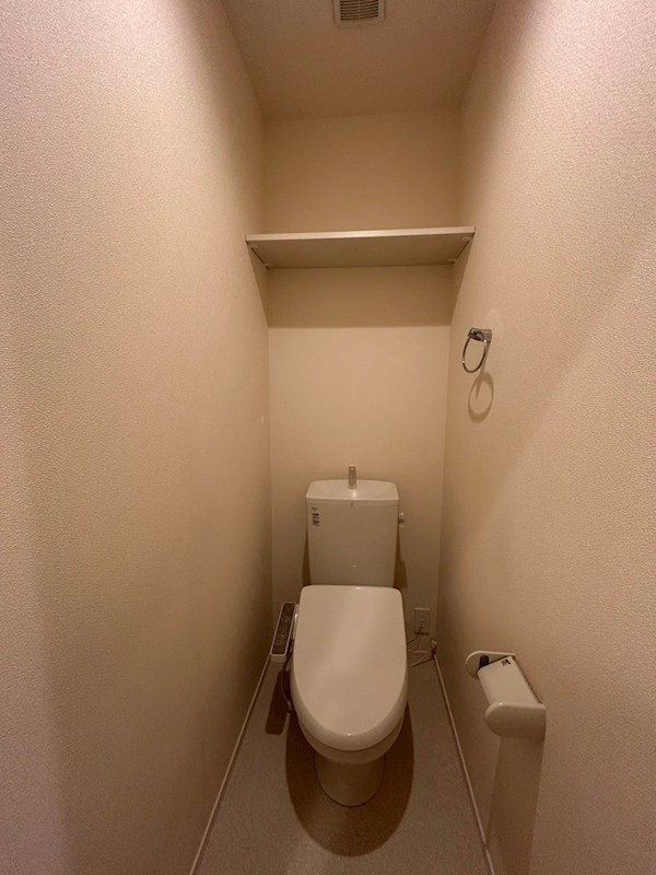 トイレ　別部屋写真