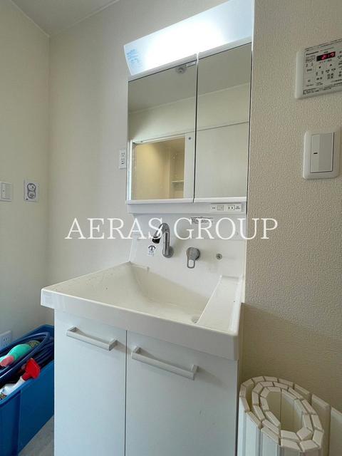 洗面設備　同仕様