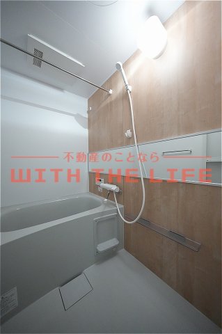 バス・シャワールーム　お風呂で日々の疲れを落としましょう